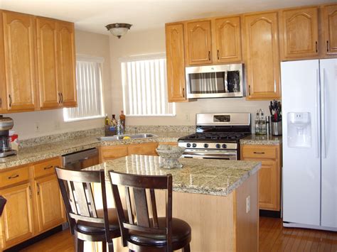 pictures of maple cabinets with stainless steel appliances|maple cabinet designs.